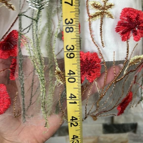 Flower Girl Dress | Size 6 little girls - Picture 11 of 13